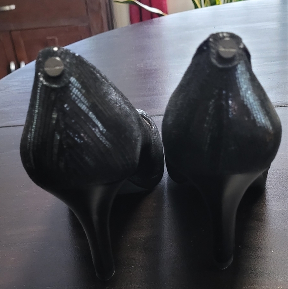 Calvin Klein peep toe size 9 - Picture 3 of 4